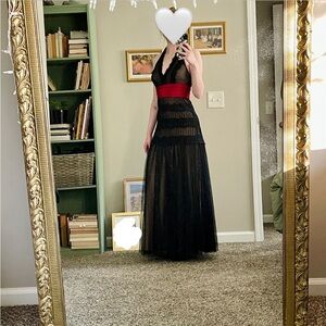 NWT BCBG Floor length red and black tulle gown size 2